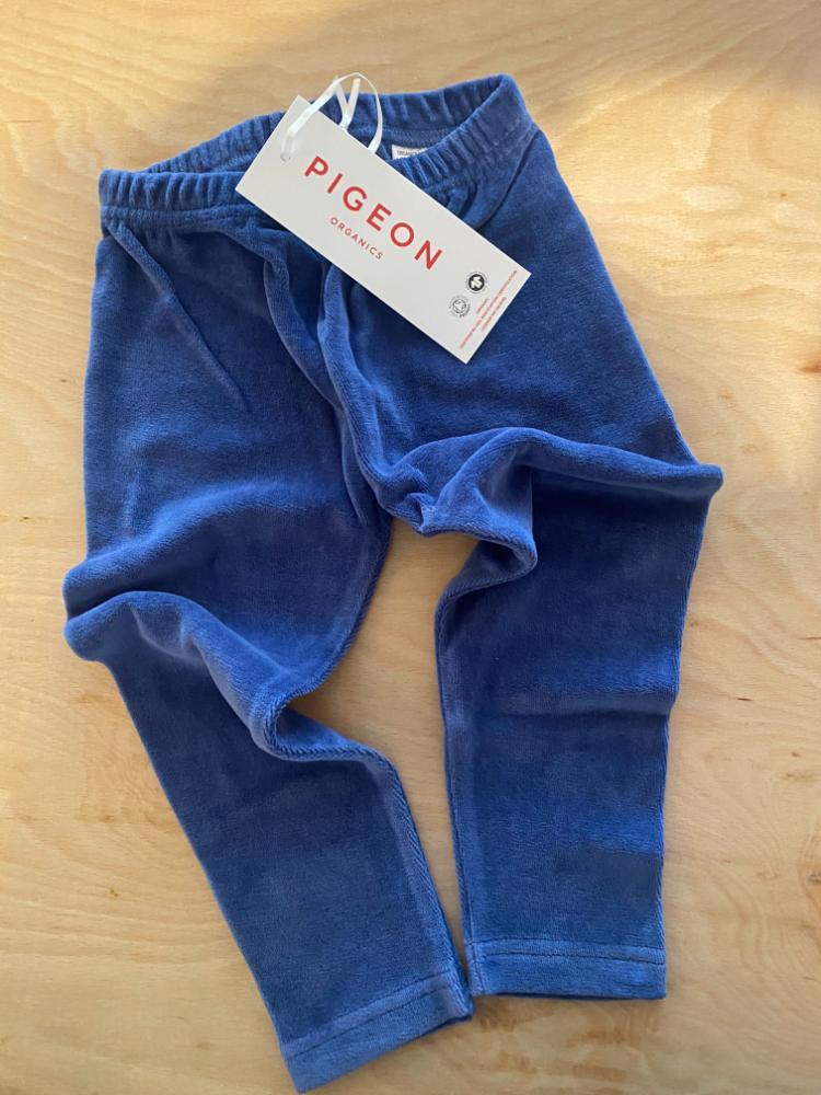 Pigeon blue velour leggings