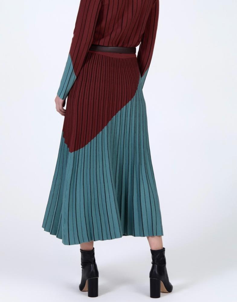 Skatie Pleated Knit Sweater - Image 4
