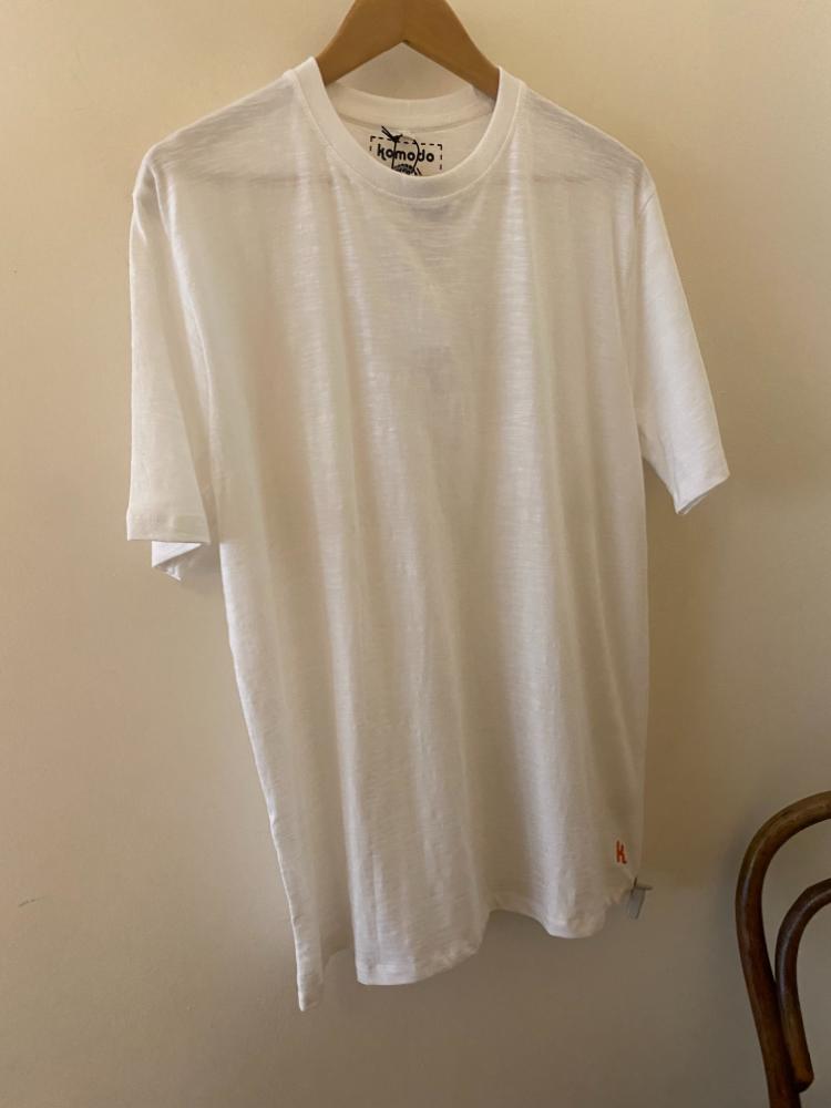 Komodo White 'Kin' Tee
